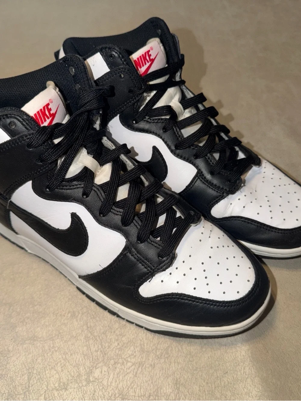 Nike Women’s‘Panda’ Dunk High Black White Size 8.5 DD1869-103 NICE!